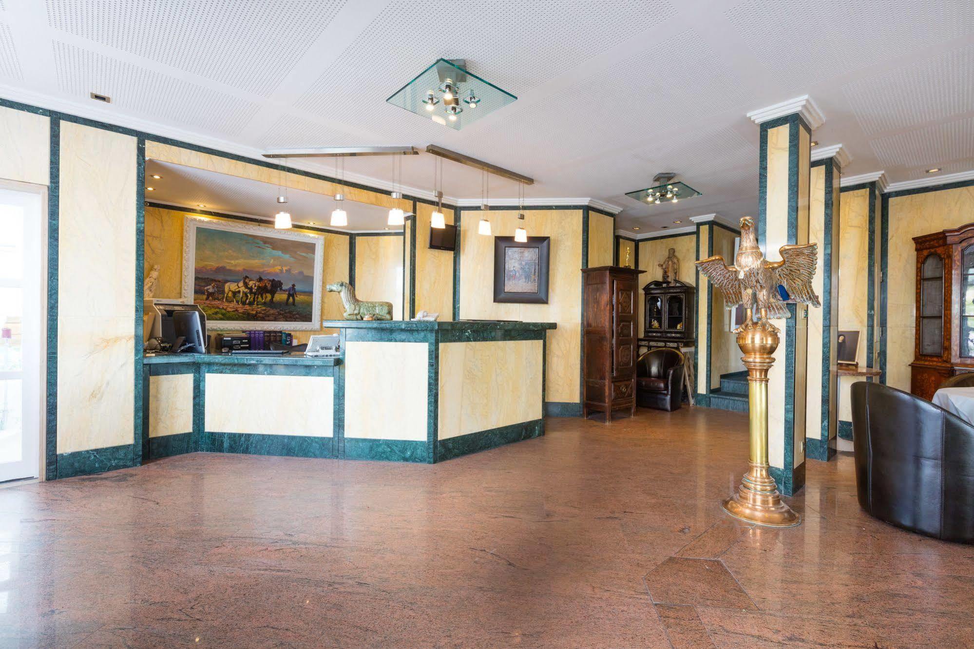 Hotel Approach Knokke-Heist Buitenkant foto